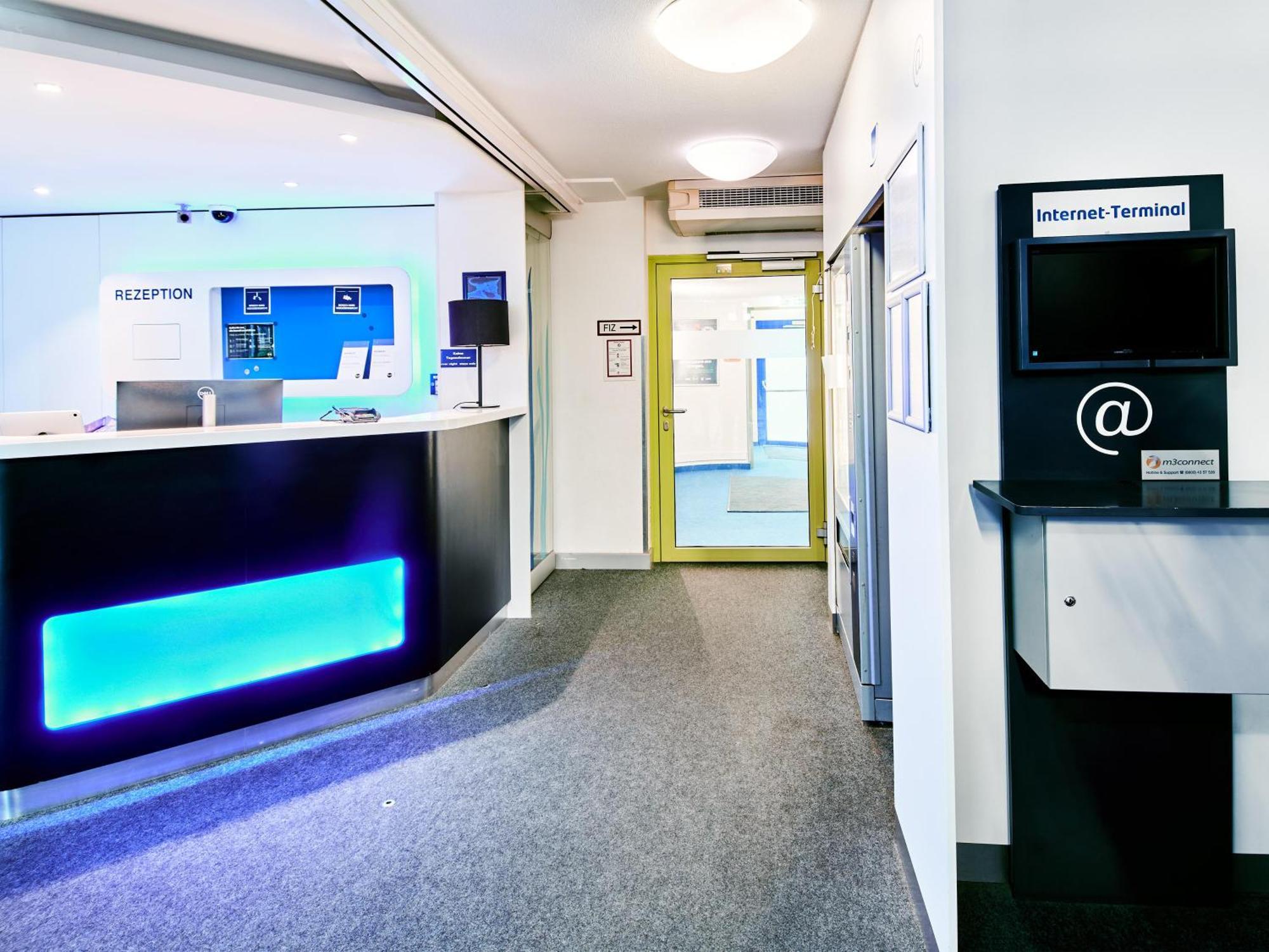 ibis budget Wiesbaden Nordenstadt Exterior foto